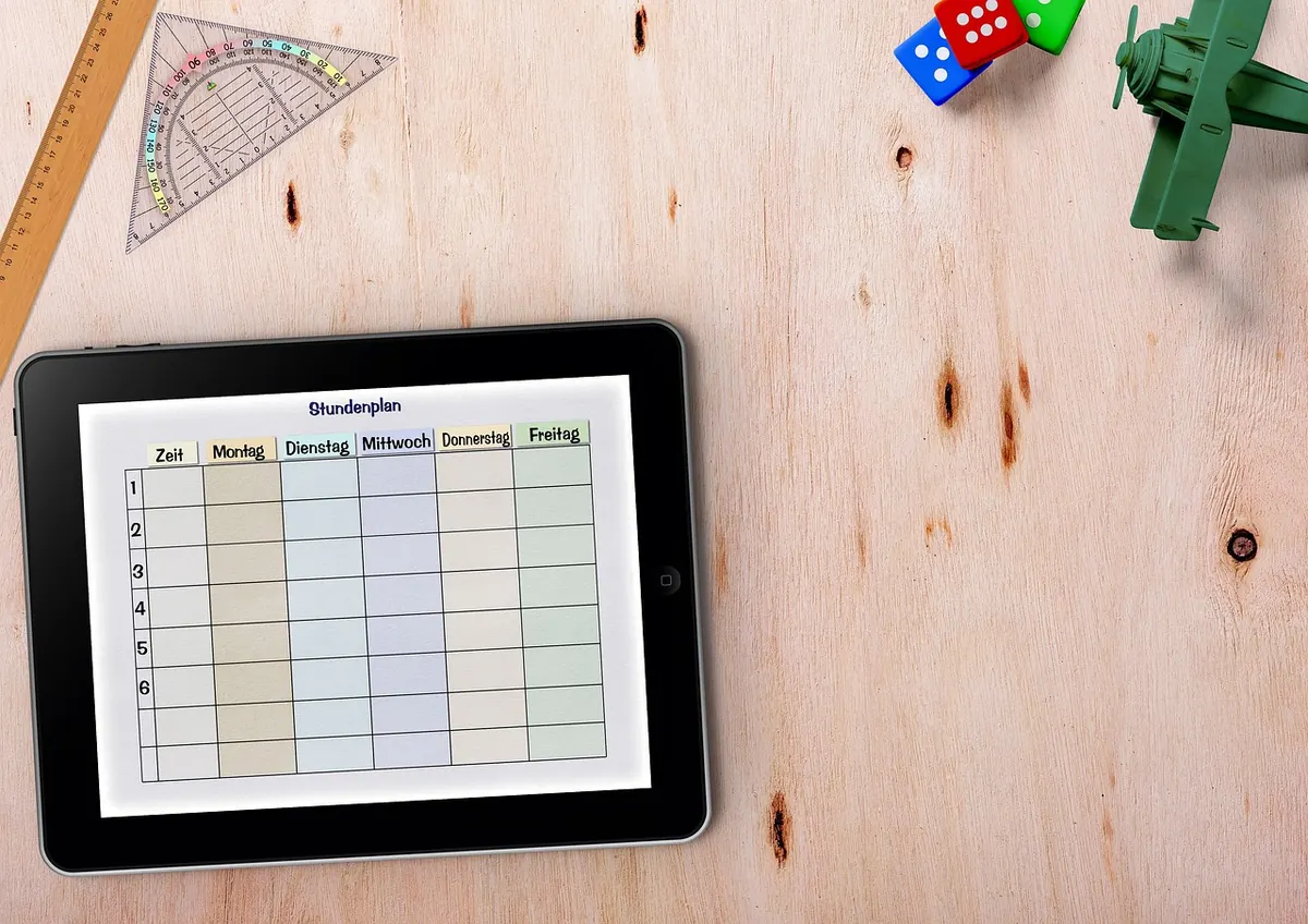 iPad vs Android Tablet for UK Students: Which Should You Buy?